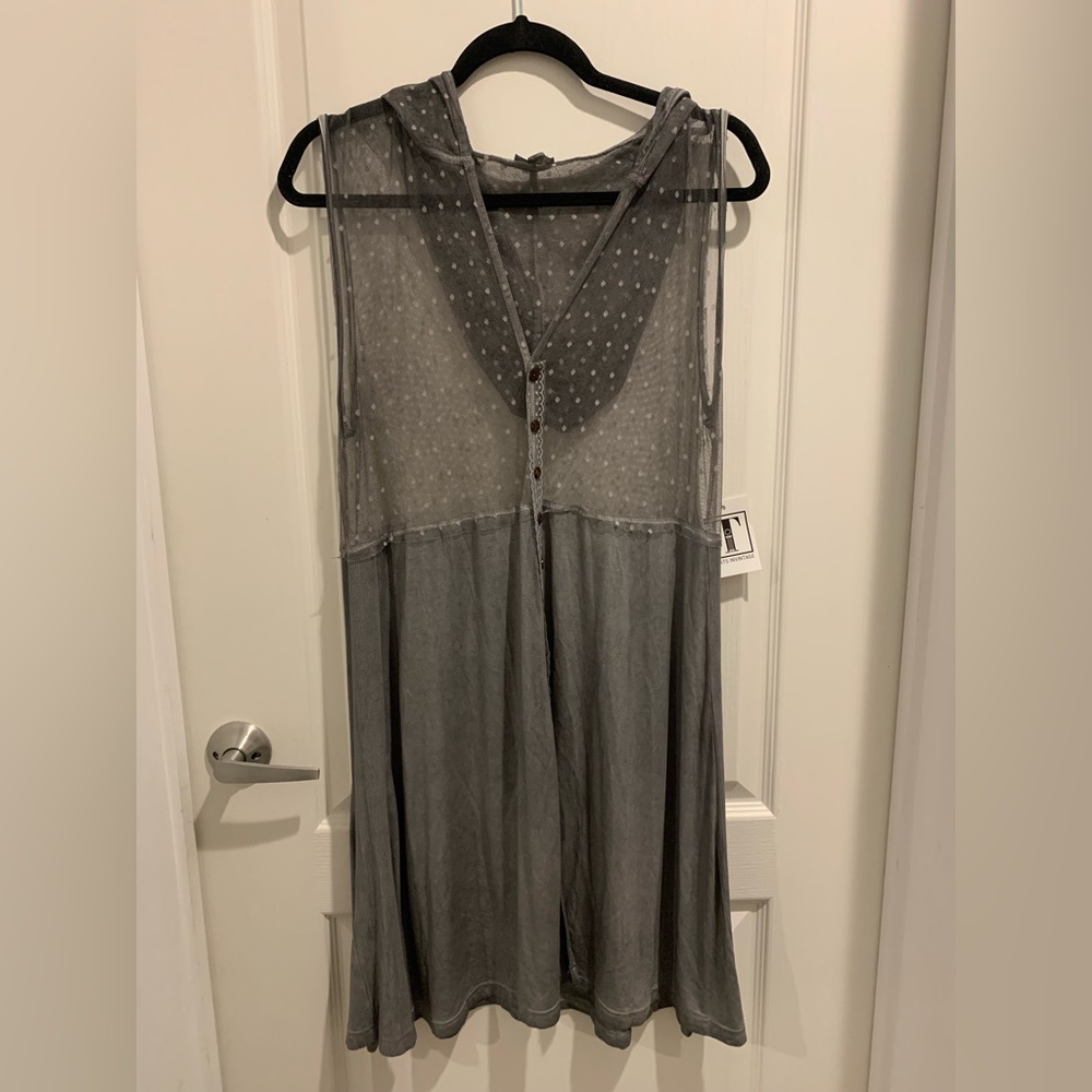 Thats Invintage Medium Sleeveless Mesh Top Solid Bottom Long Perfect for Legging
